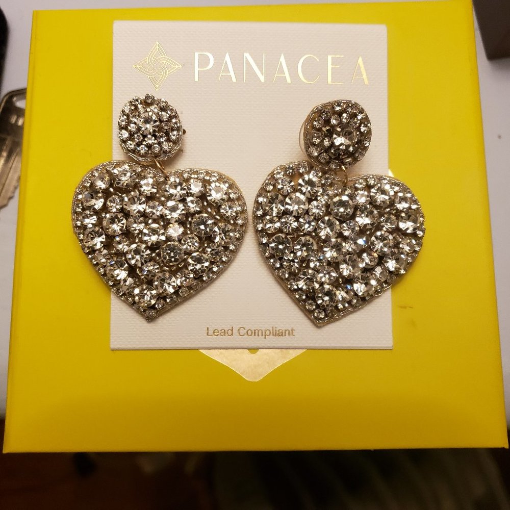 Earings